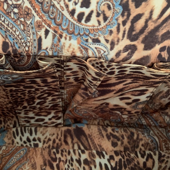 Beautiful Beaded Handbag - Picture 6 of 7